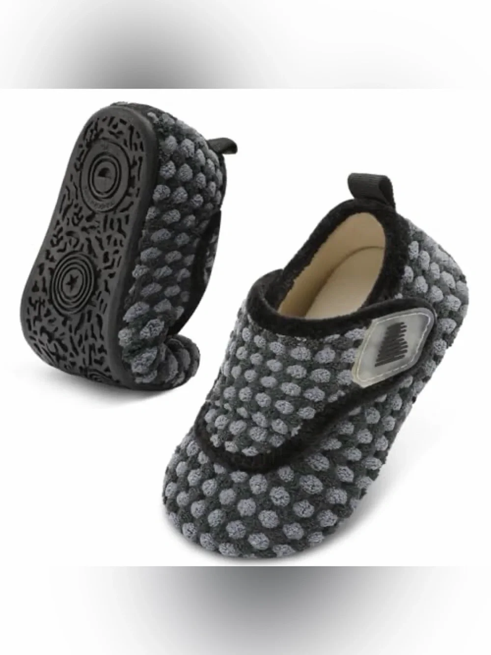 NWOT BareRun Toddler Non-Slip Shoes in Charcoal/Black Size 4-5
